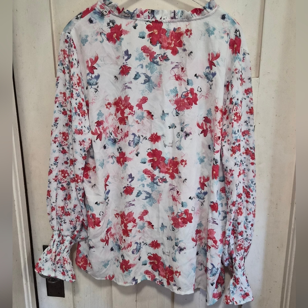 White Floral Long Sleeve Blouse – Size 2XL (NWOT, No Brand Tag) - Picture 2 of 5
